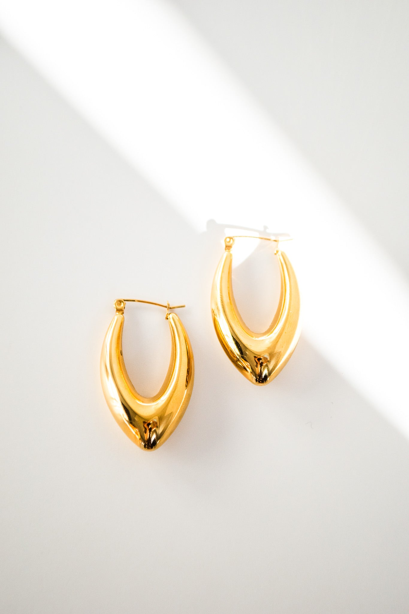 [ka.bang.] Medium Hoop Earrings Lightweight